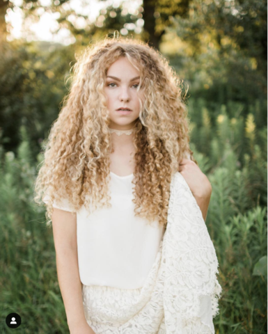 Curly Girl Method 101: Your Step-By-Step Guide To Beautiful Curls