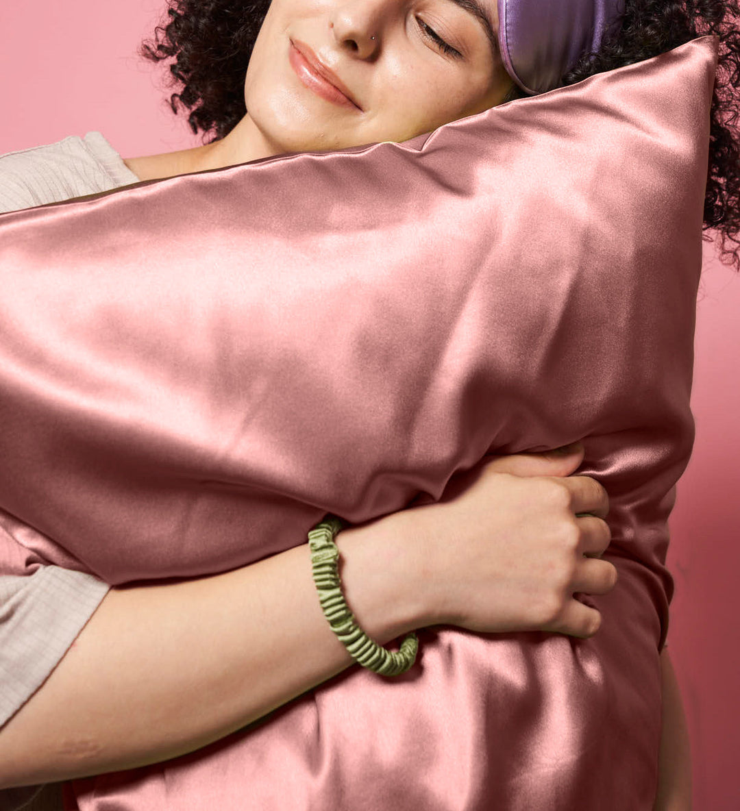 FREE GIFT | damn good silk pillowcase